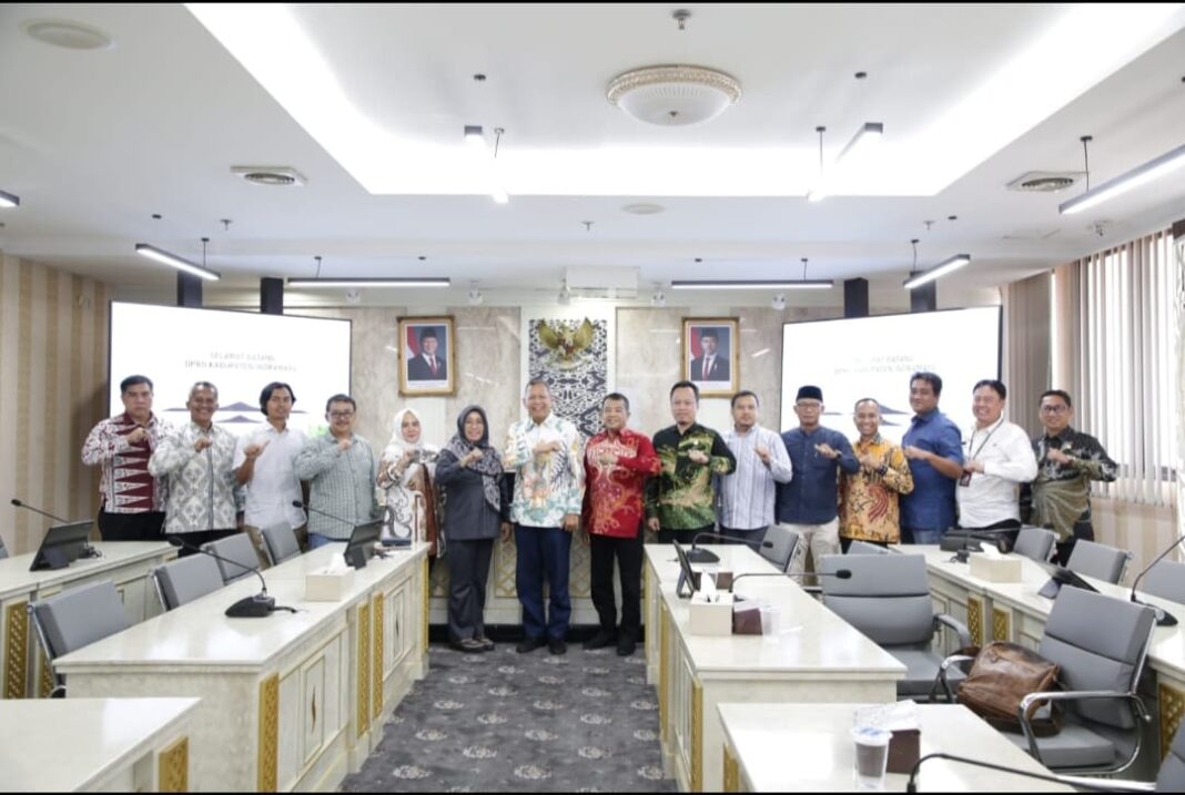 Daddy Rohanady Dorong DPRD Indramayu Perkuat Perencanaan Kerja