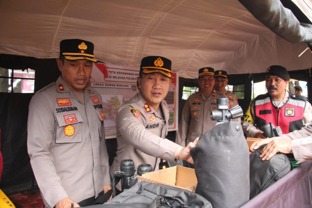 Kapolres Purwakarta Cek Kesiapan Posko Bencana