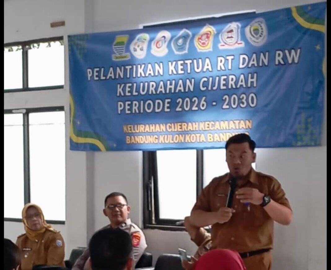 Pelantikan RW dan RT Baru di Kelurahan Cijerah, Sinergi Pembangunan Masyarakat Semakin Diperkuat