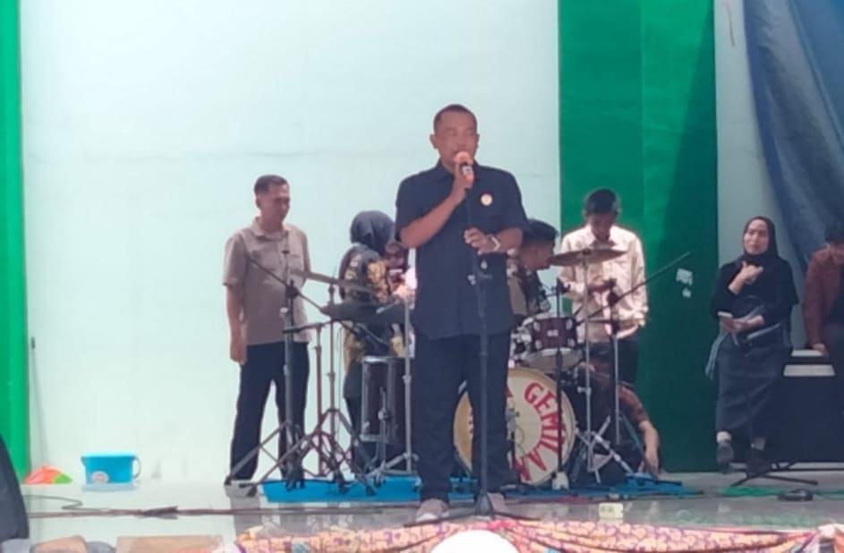 Pentas Seni Akbar SMAN 5 Karawang Sukses Digelar, Wadah Bakat dan Pembentukan Karakter Siswa