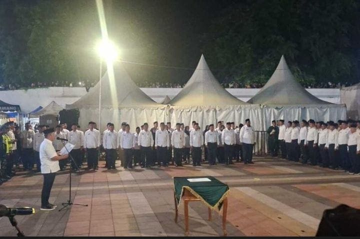 Bupati Karawang Lantik Ratusan Pejabat di Tengah Bazar UMKM Jelang Pergantian Tahun
