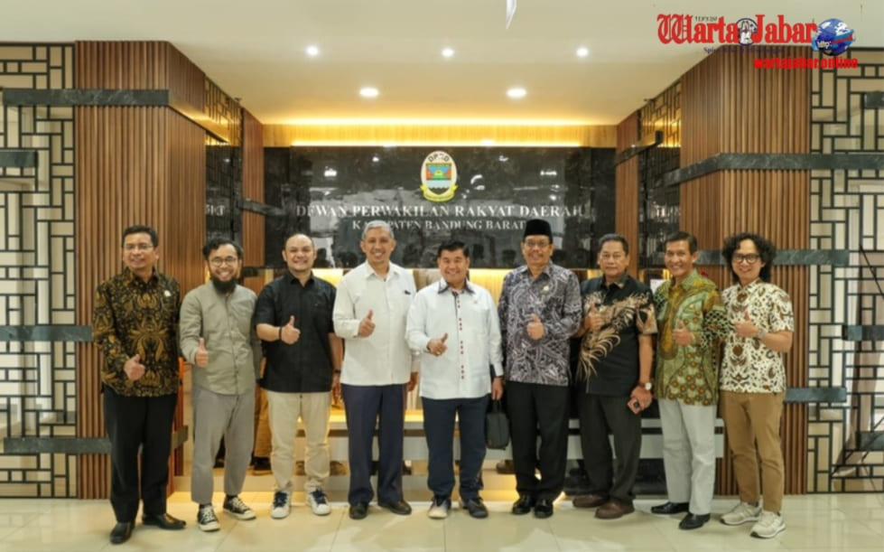 Bapemperda DPRD Jawa Barat Kunjungi DPRD KBB, Perkuat Tata Kelola Lingkungan