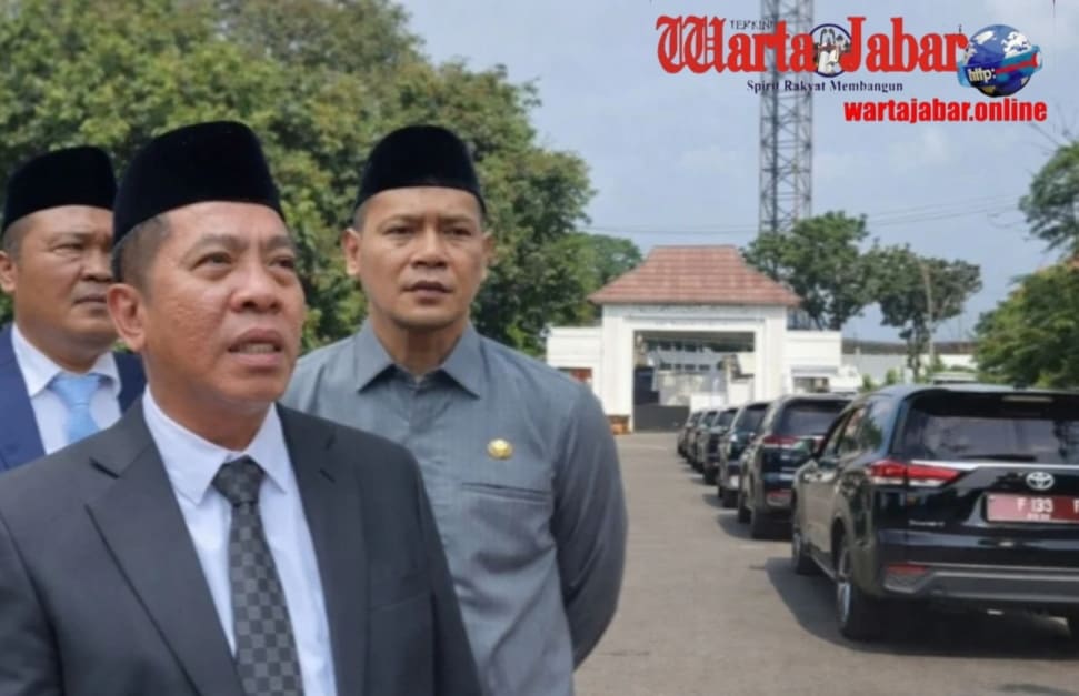 Saat Pejabat Turun dari Singgasana Roda Empat: Deretan Mobil Dinas Kini Lebih Banyak Parkir daripada Berjalan