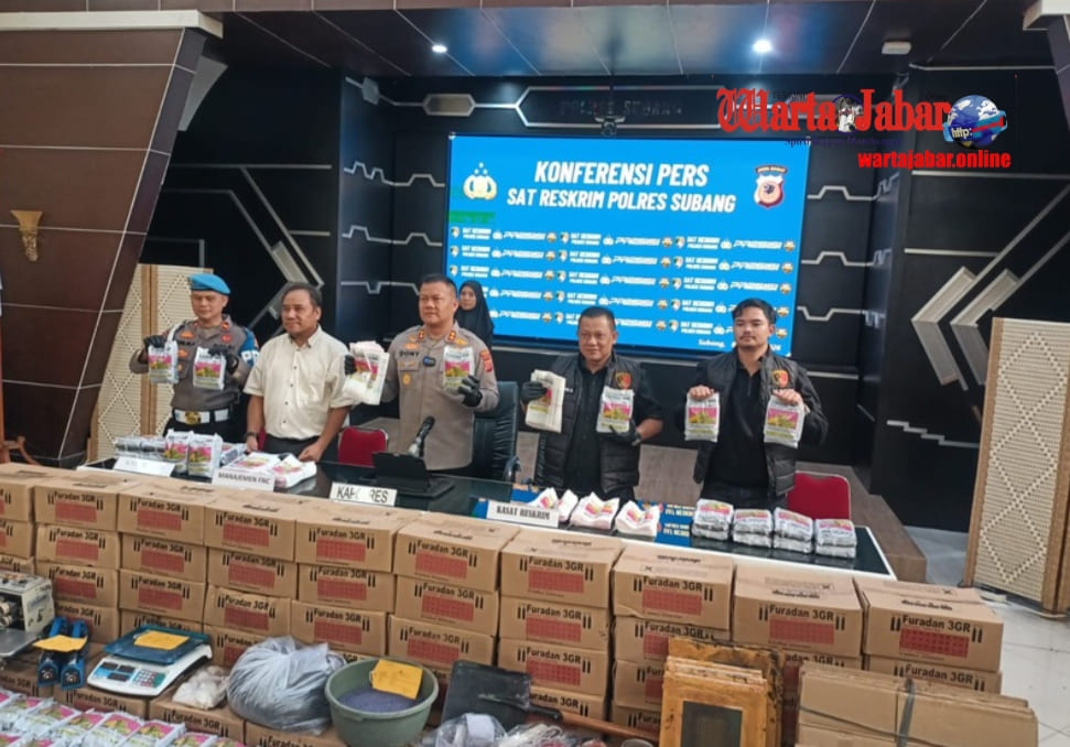 Polres Subang Bongkar Produksi dan Peredaran Pestisida Palsu, Tiga Tersangka Diamankan