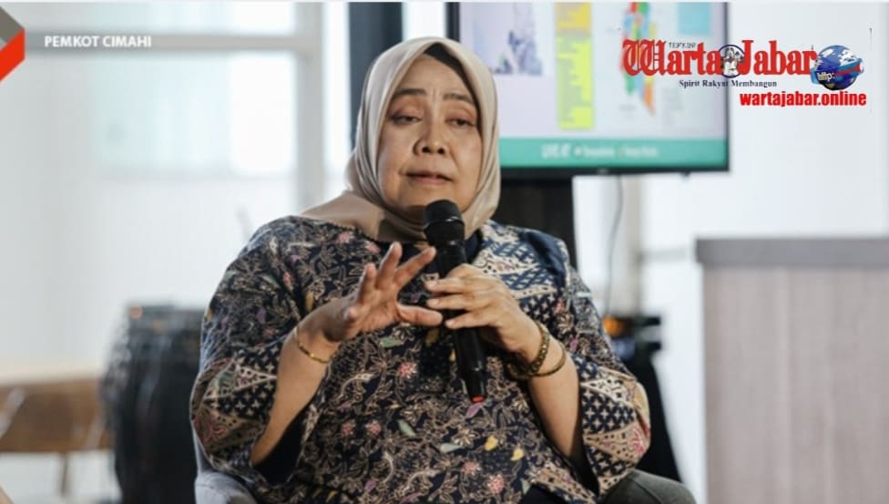 Harga Plastik Naik, DLH Cimahi Dorong Warga Beralih dari Plastik Sekali Pakai