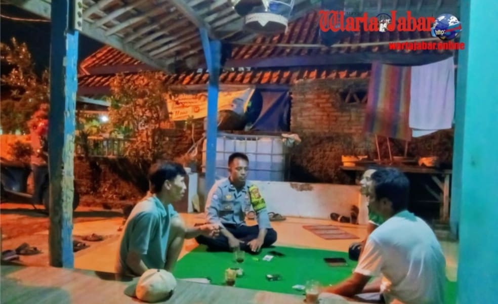 Bhabinkamtibmas Desa Sukamukti Ajak Warga Tingkatkan Kewaspadaan terhadap Kejahatan dan Cuaca Ekstrem